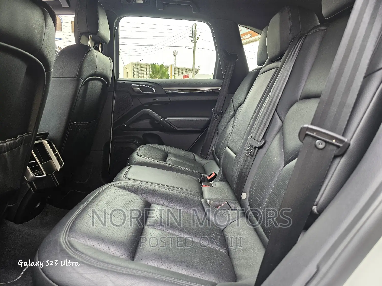 Porsche Cayenne 2018 Pearl