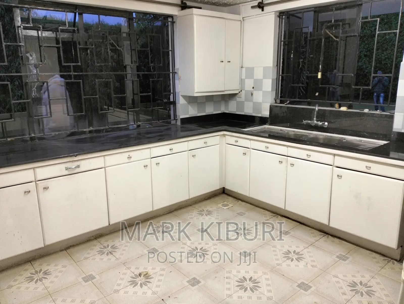 Black Full Granite