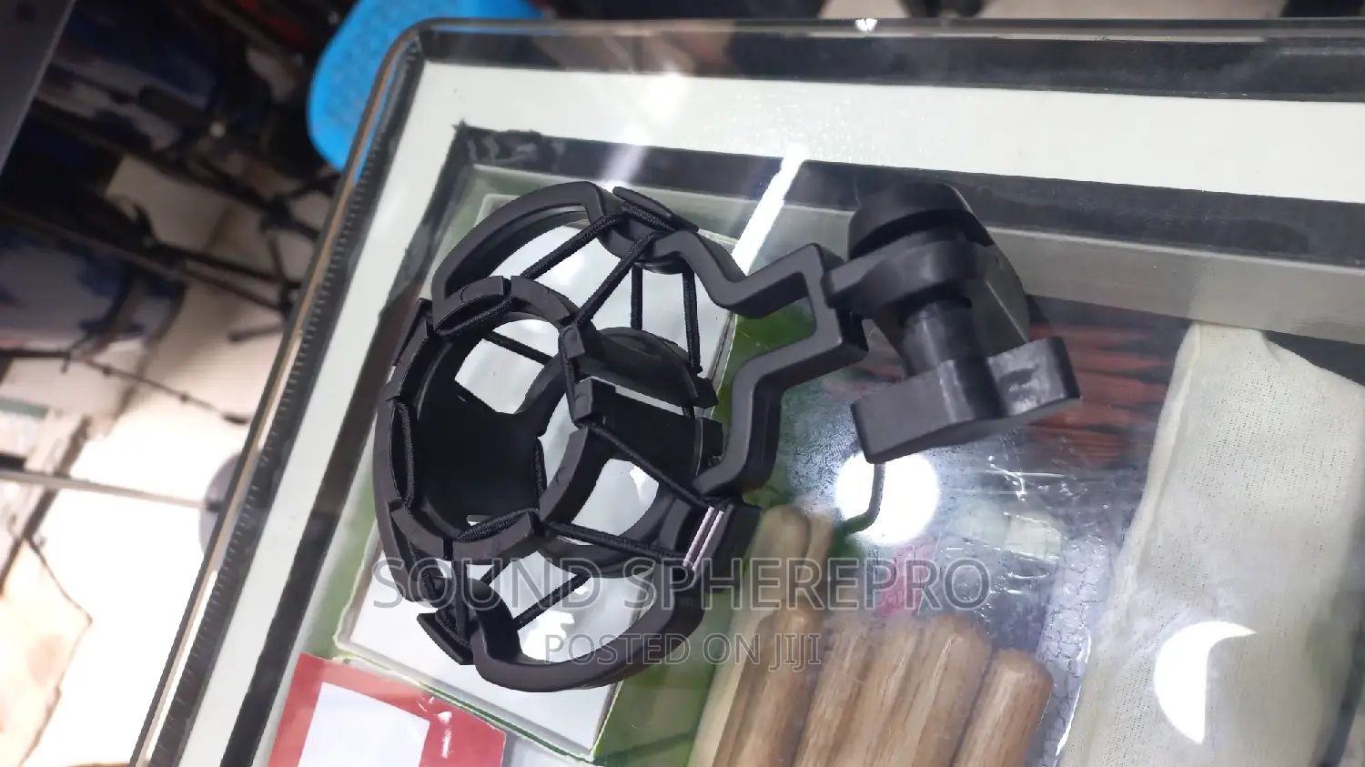 Plastic Shock Mount