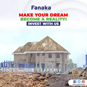 Plots for Sale in Katani, 100 Meters From Tarmac Ww^