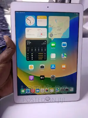 Apple iPad Pro 32 GB Yellow