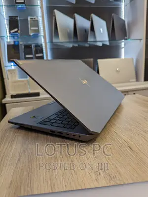 Laptop HP ZBook Studio G5 16GB Intel Core I7 SSD 512GB