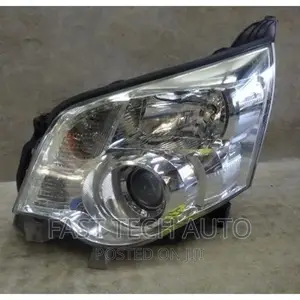 Noah( 2011-2014) Head Light