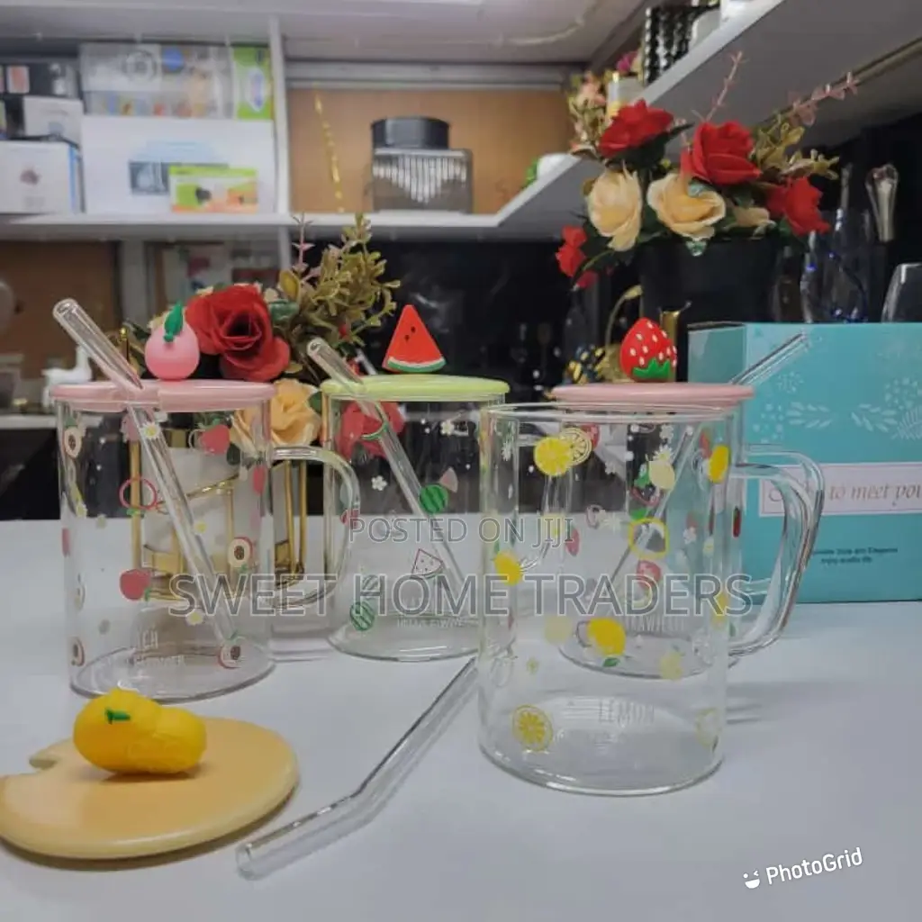 Cartoon Transparent Glass Cup With Straw