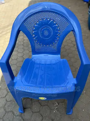 Stejes Plastic Chairs With Armrest