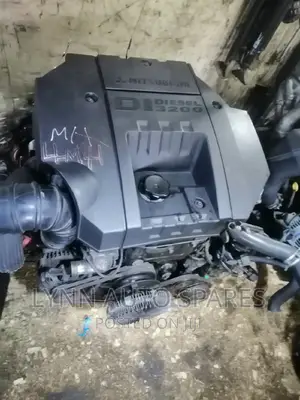 Mitsubishi Pajero 4m41 Complete Engine