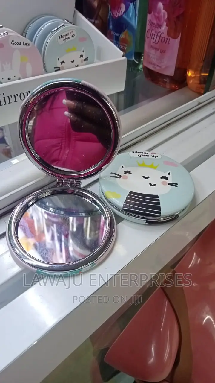 Pocket Mirror