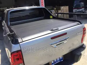 High Quality Double Cab Top Roll Up Cover Toyota Hilux