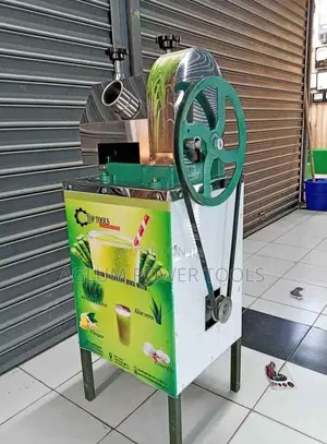 Electric and Manual Sugarcane Extractor Machine