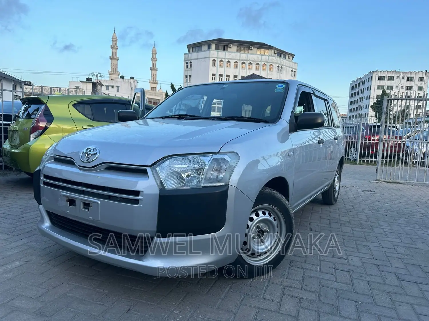 Toyota Probox 1.5 DX 2WD 2017 Silver
