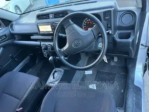 Toyota Probox 1.5 DX 2WD 2017 Silver