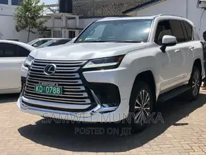 Lexus LX 2022 Pearl