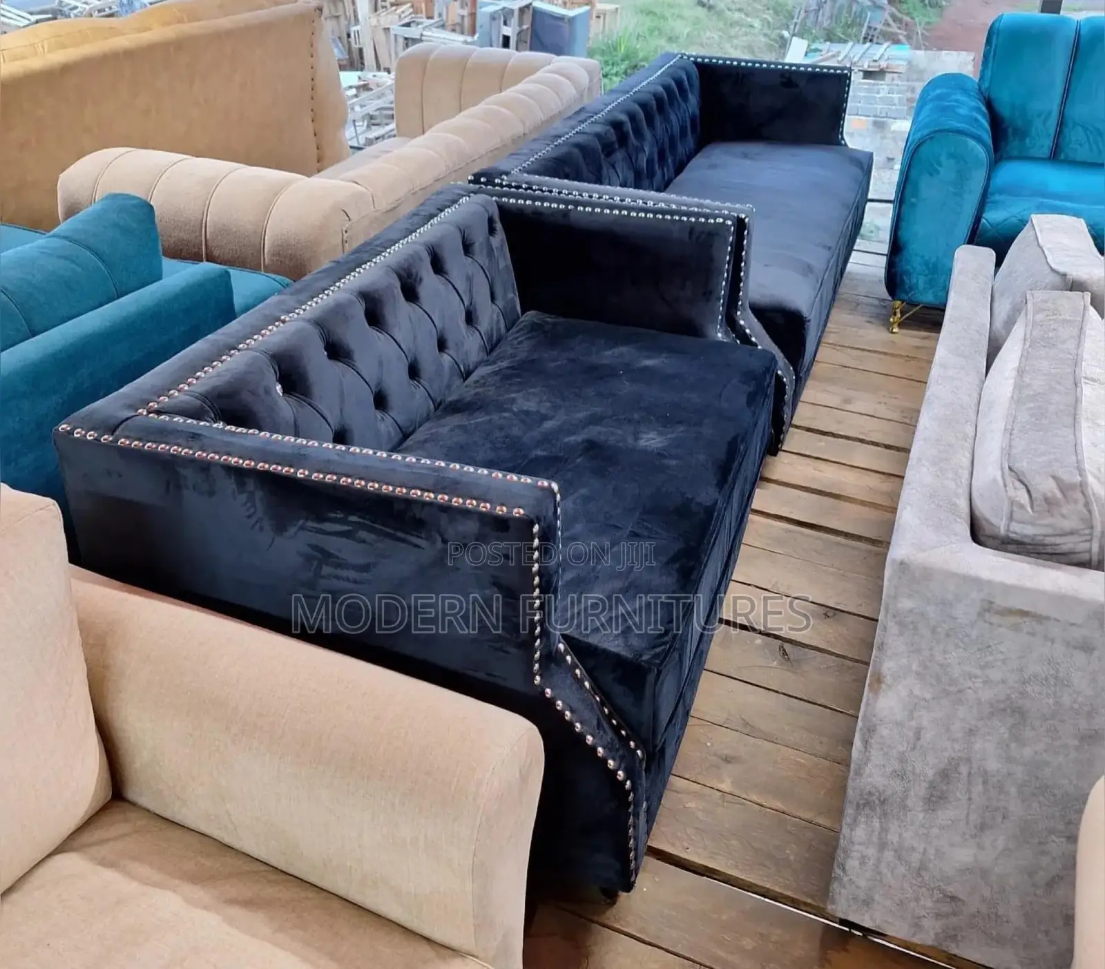 5 Seater Chesterfield Sofa