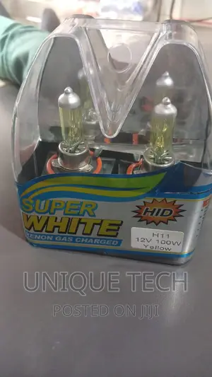 Super White Halogen Car Headlight Bulbs 12V 100W - Yellow