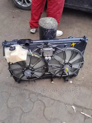 Toyota Crown 2005 Radiator Assembly