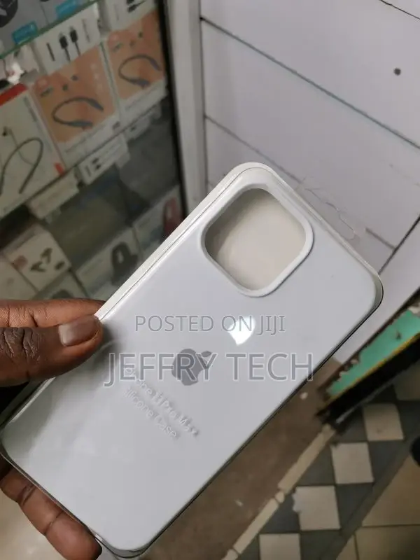 Silicone Case Cover for Apple iPhone 13 Pro Max - White