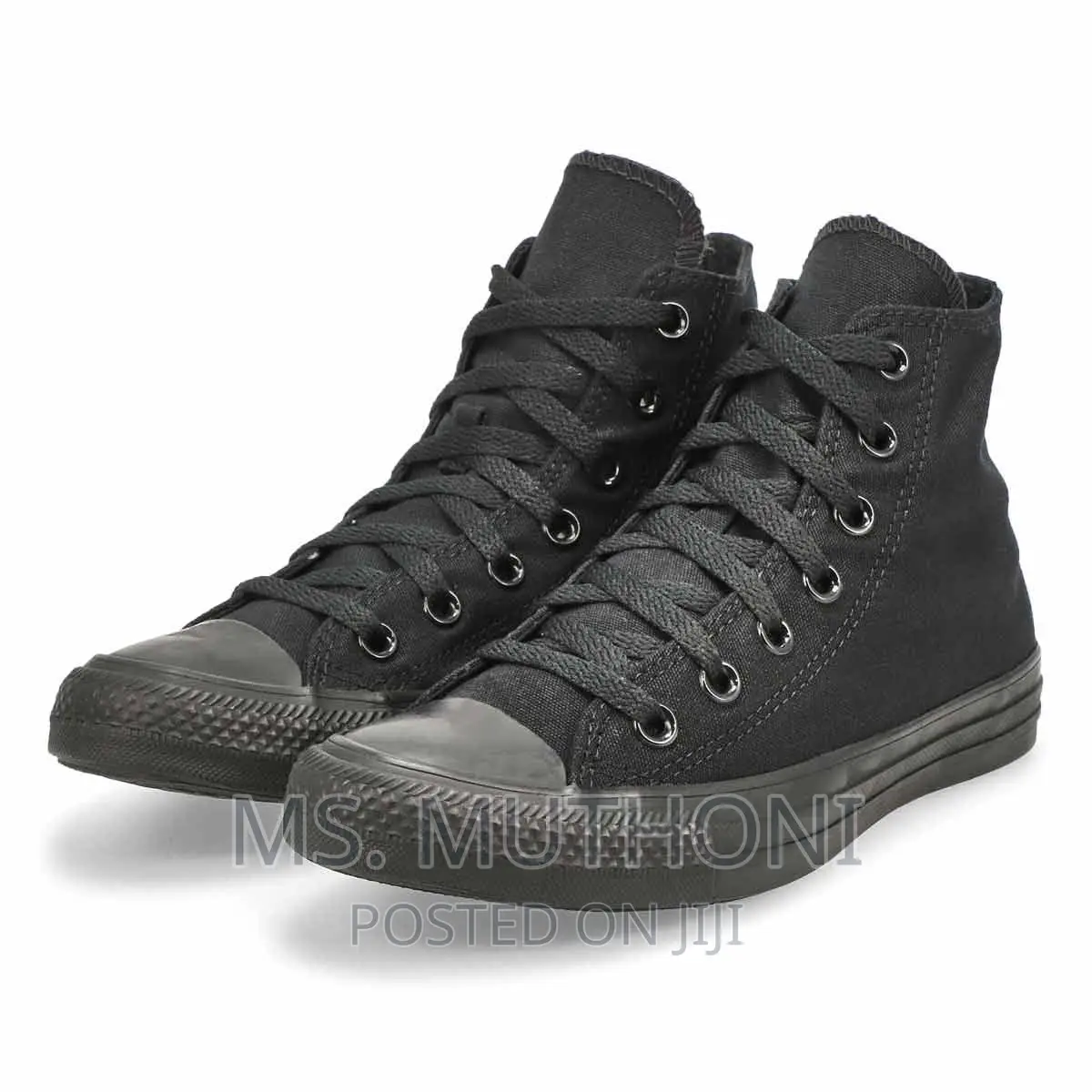 *Converse Hightops* Sizes. *36 37 38 39 40 41 42 43*