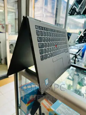 Laptop Lenovo Thinkpad X1 Yoga 8GB Intel Core I5 SSD 256GB