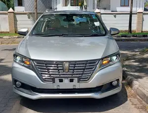 Toyota Premio 2016 Silver