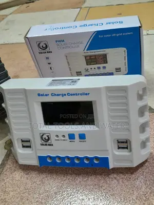 20 a Solar Charge Controller for Solar Off-Grid System