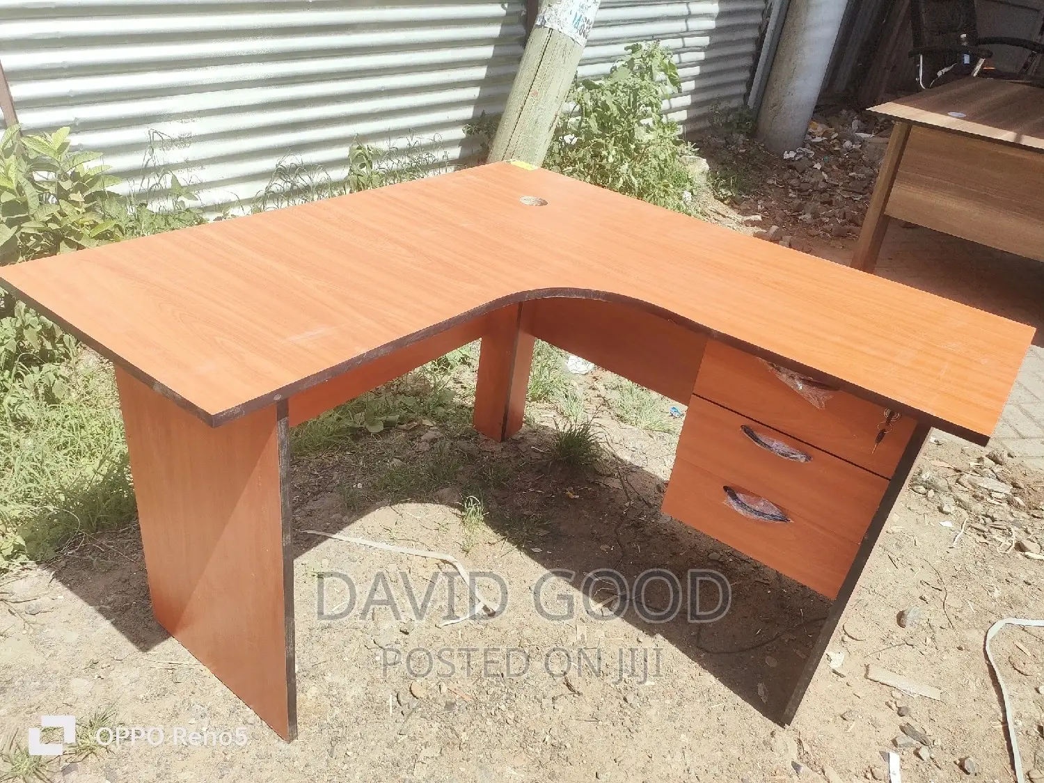 Lshape Table