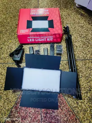 Professional Photo Video Led-Light Kit Pro Led 800+ Bicolour