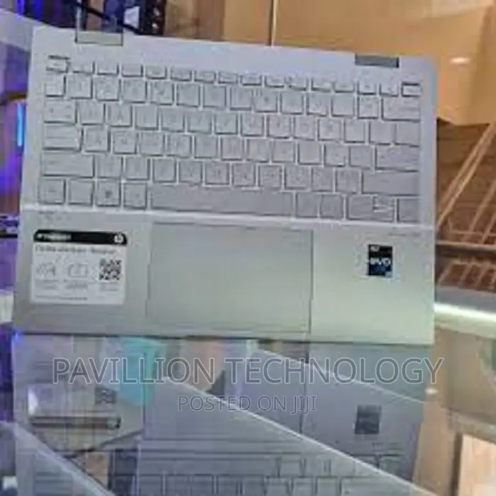 Laptop HP Envy 14t 8GB Intel Core I7 SSD 512GB