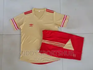 Team Wear Umbro