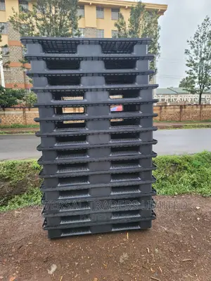 Pallets - Plastic Pallets - Heavy Duty Plastic Pallets - HD