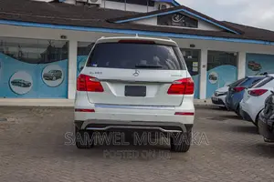 Mercedes-Benz GL-Class 350 BlueTEC 2016 Pearl