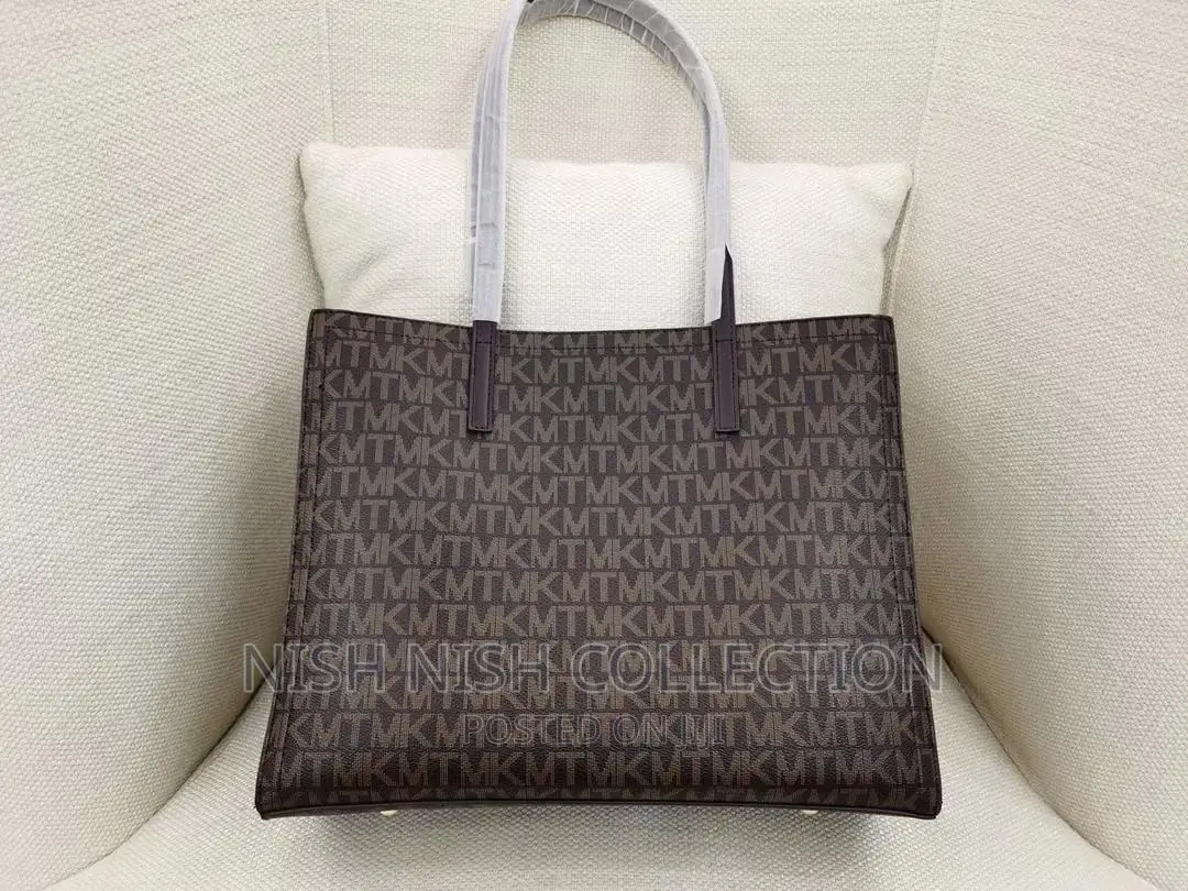 Classy Hand Bag