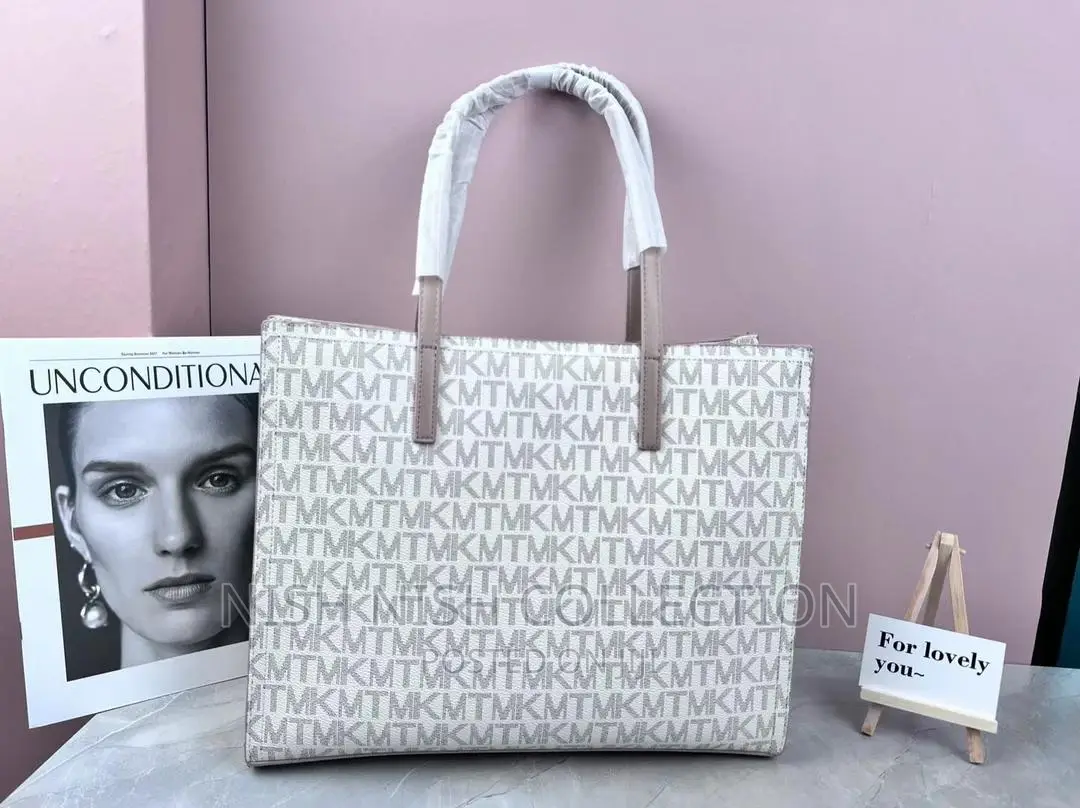 Classy Hand Bag