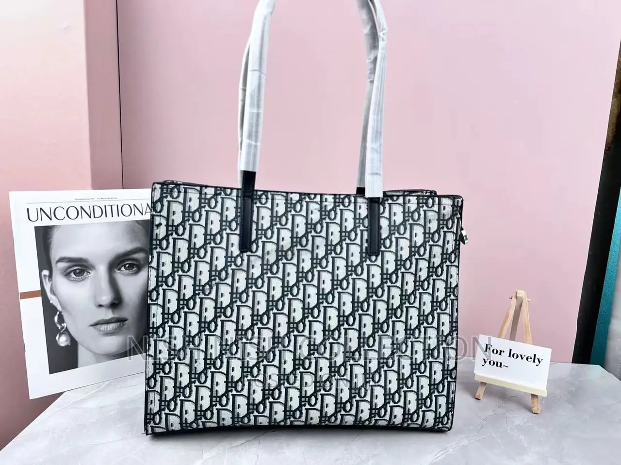 Classy Hand Bag