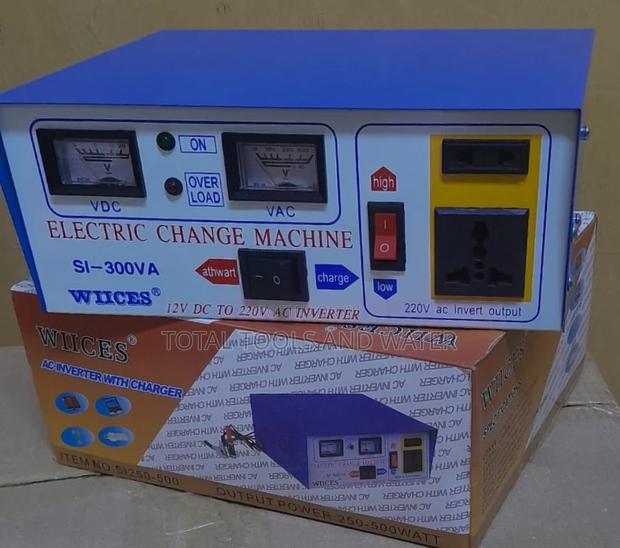 Solar Charge Invertor,220 AC Invert Output - main view