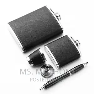 Black Leather-Covered Whiskey Flasks Gift Set
