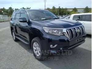 Toyota Land Cruiser 2018 Blue