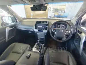 Toyota Land Cruiser 2018 Pearl