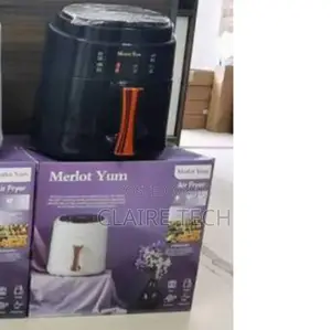8 Litres Black Air Fryer Merlot Yum Brand 