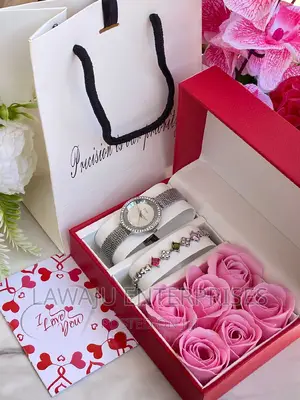 Silver Floral Gift Set