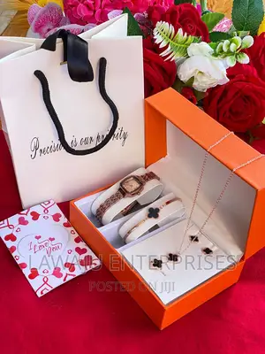 Black 5 in 1 Gift Set