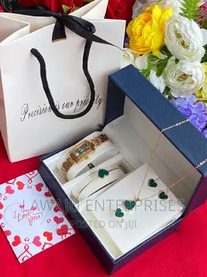 Green 5 in 1 Gift Set