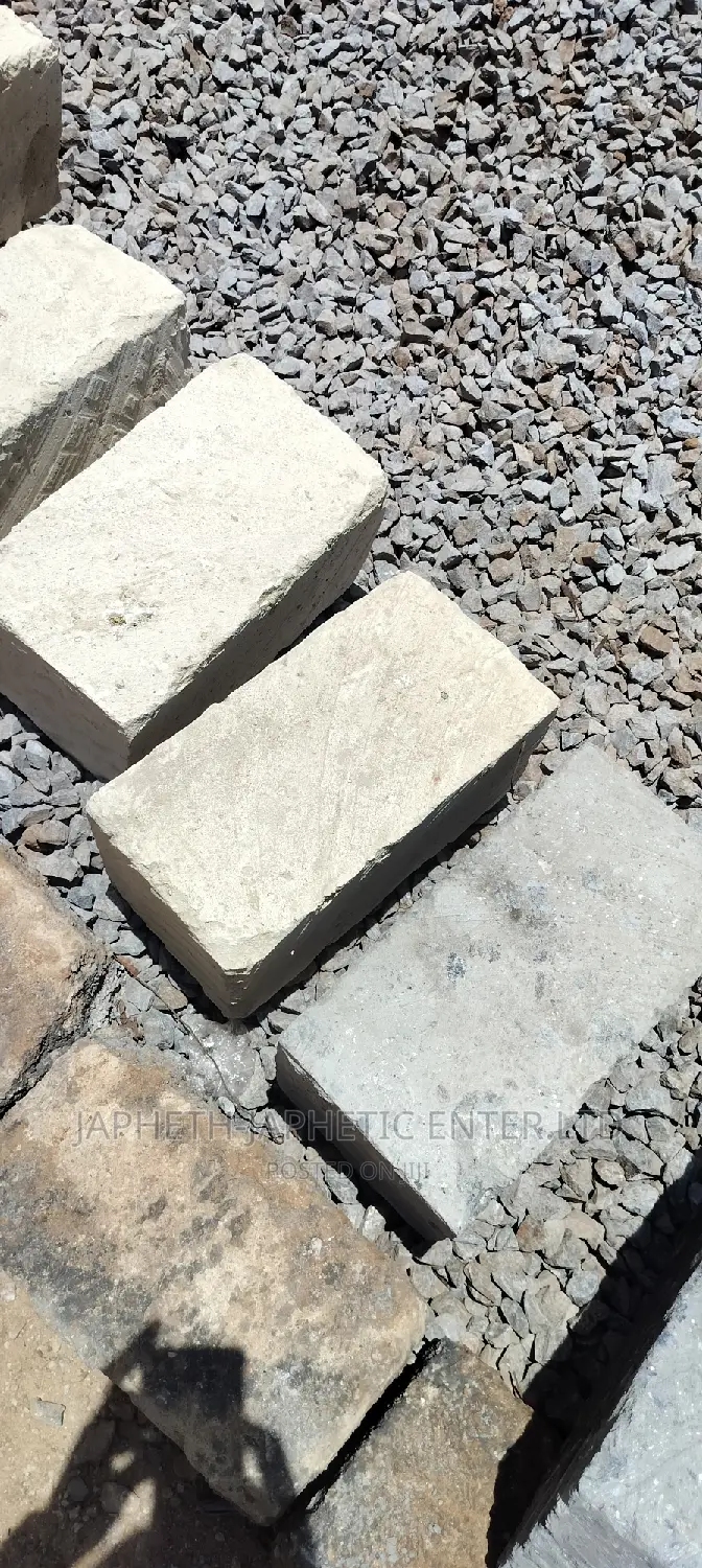 All Size of Machine Cut Stones ,*