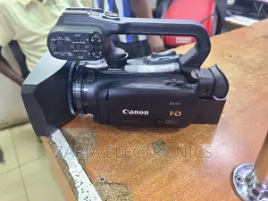 Canon XA20 Camcorder Camera