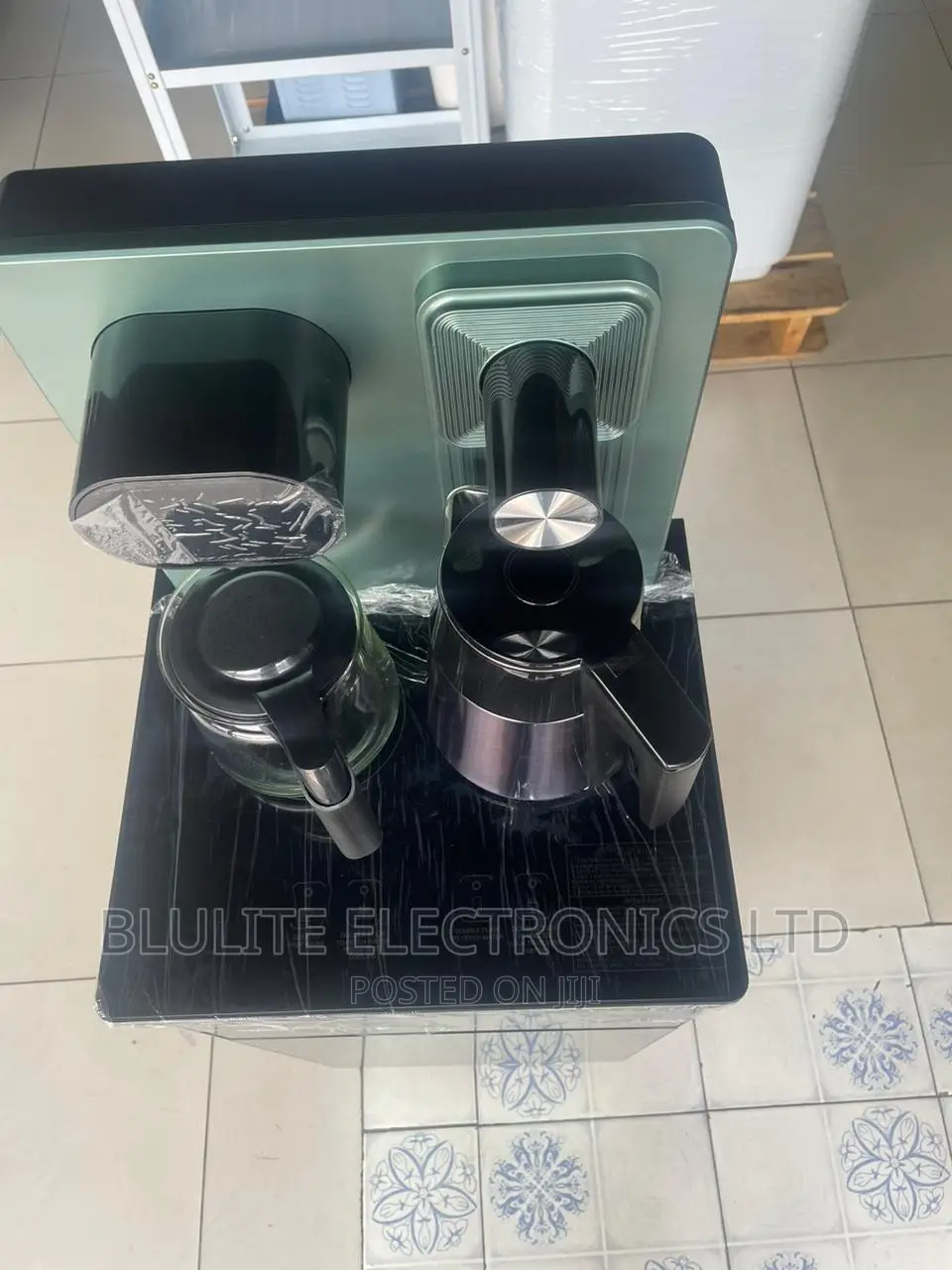 Bottom Load Dispenser