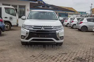 Mitsubishi Outlander 2.4 PHEV AWD 2017 White