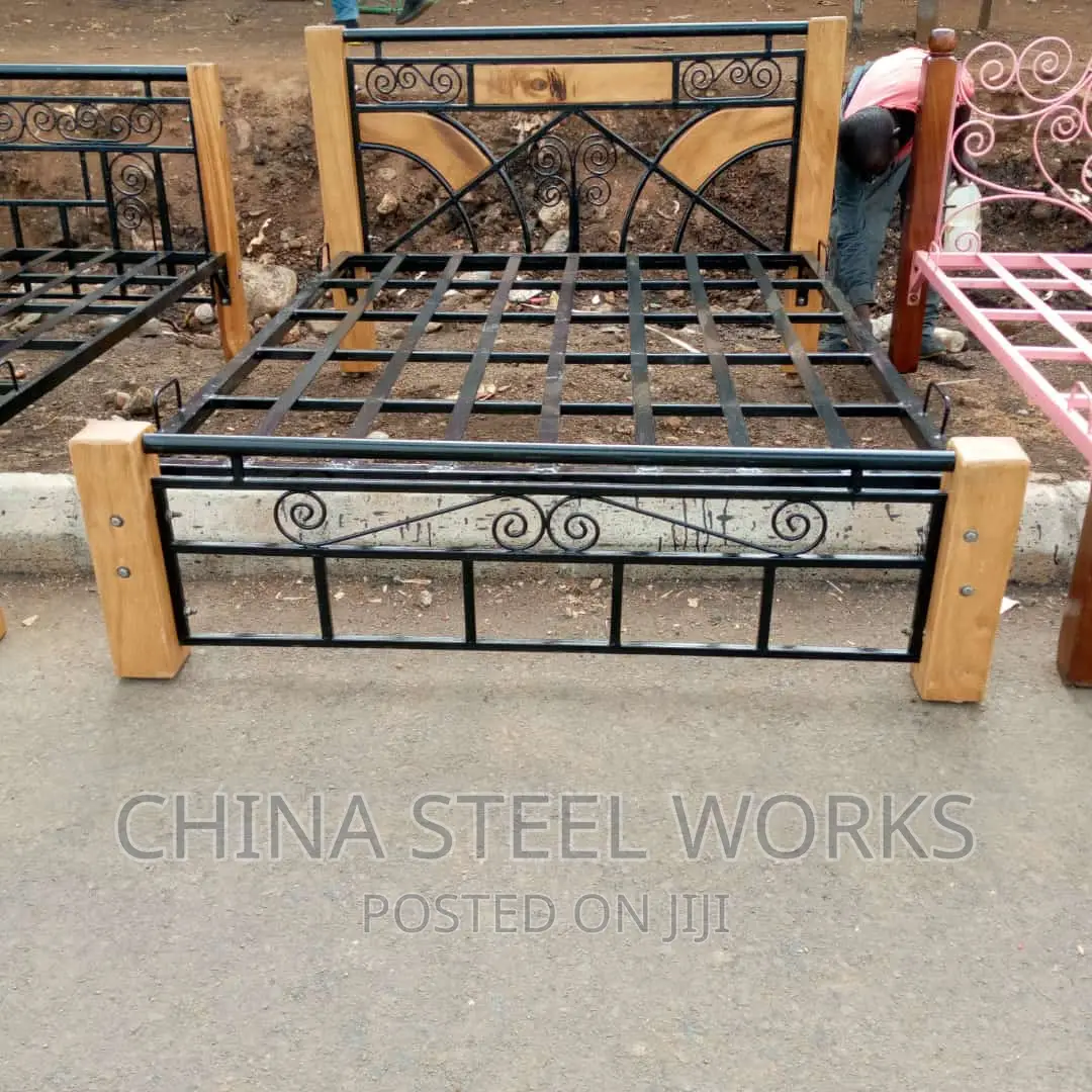 5 *6 Metalic Bed