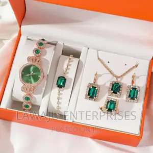 Emerald Green Ladies Jewellery Set