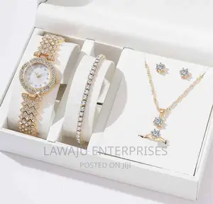 Gold Watch Ladies Gift Set
