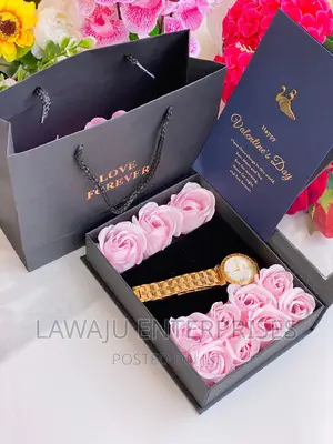Pink Roses Love Forever Gift Set