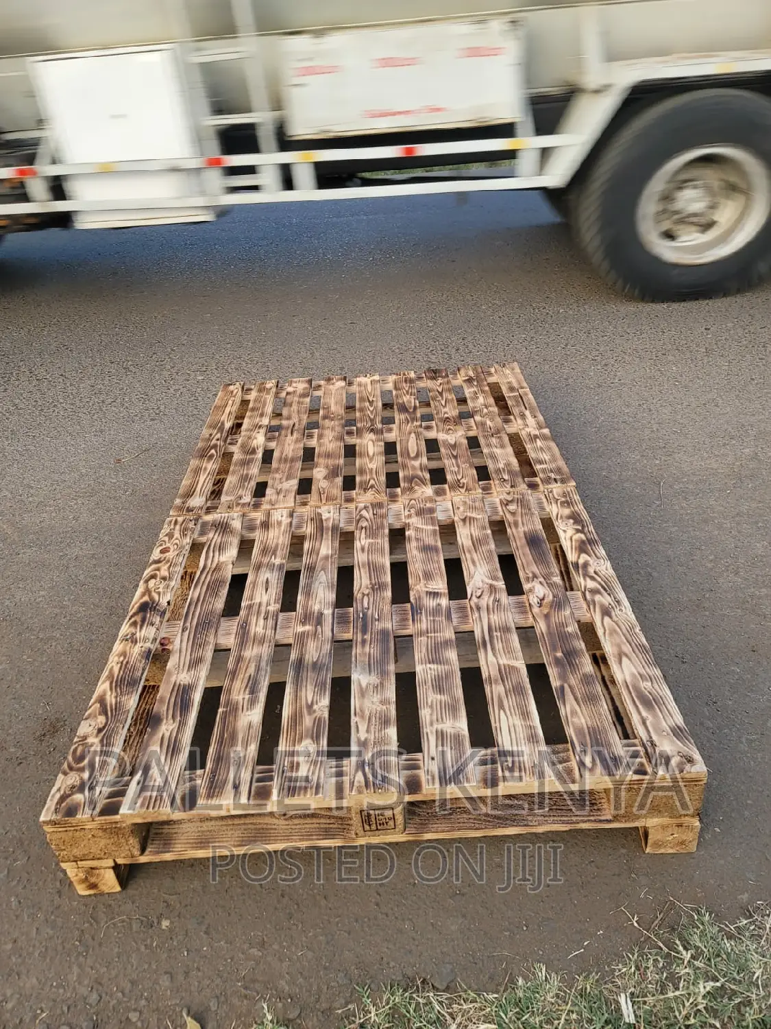 Pallet Bed- 4*6 Raised Pallet Bed. (TT016)